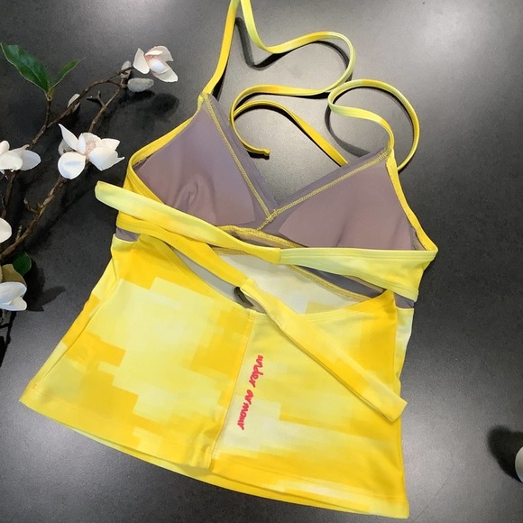 Under Armour Yellow Pixel Ombré Athlettic Tankini Swimsuit Top Halter Tie Dye - Picture 2 of 14